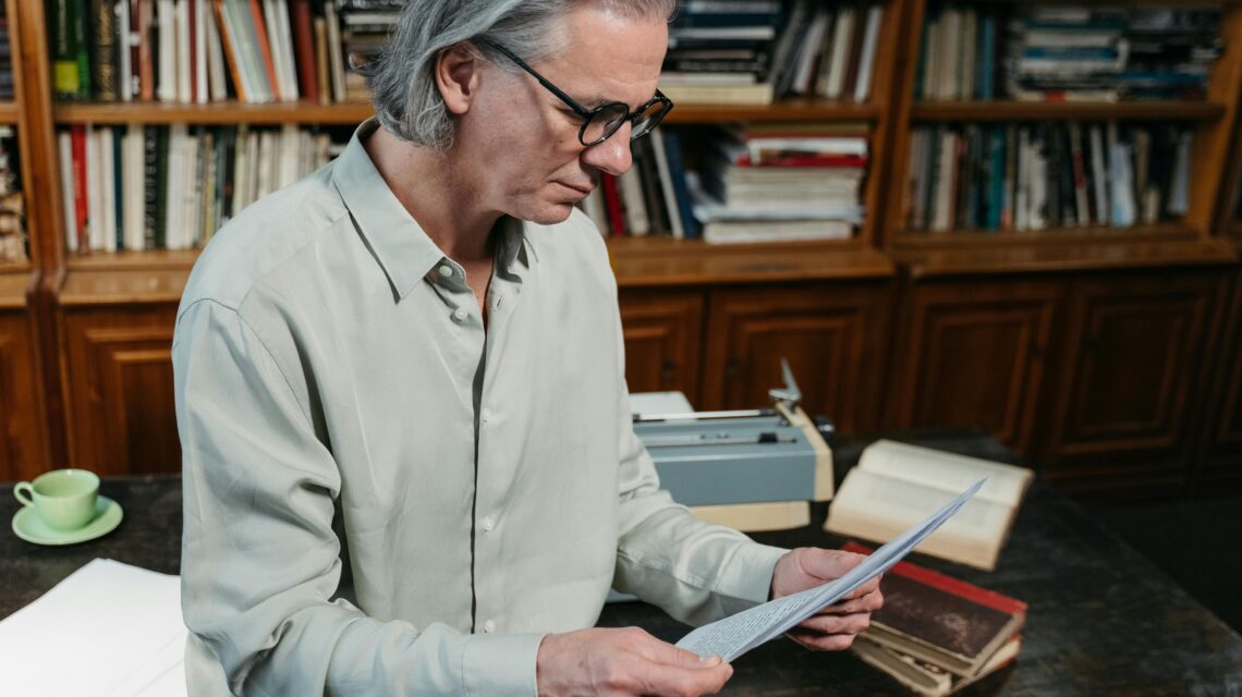 author decached heladim jomsel